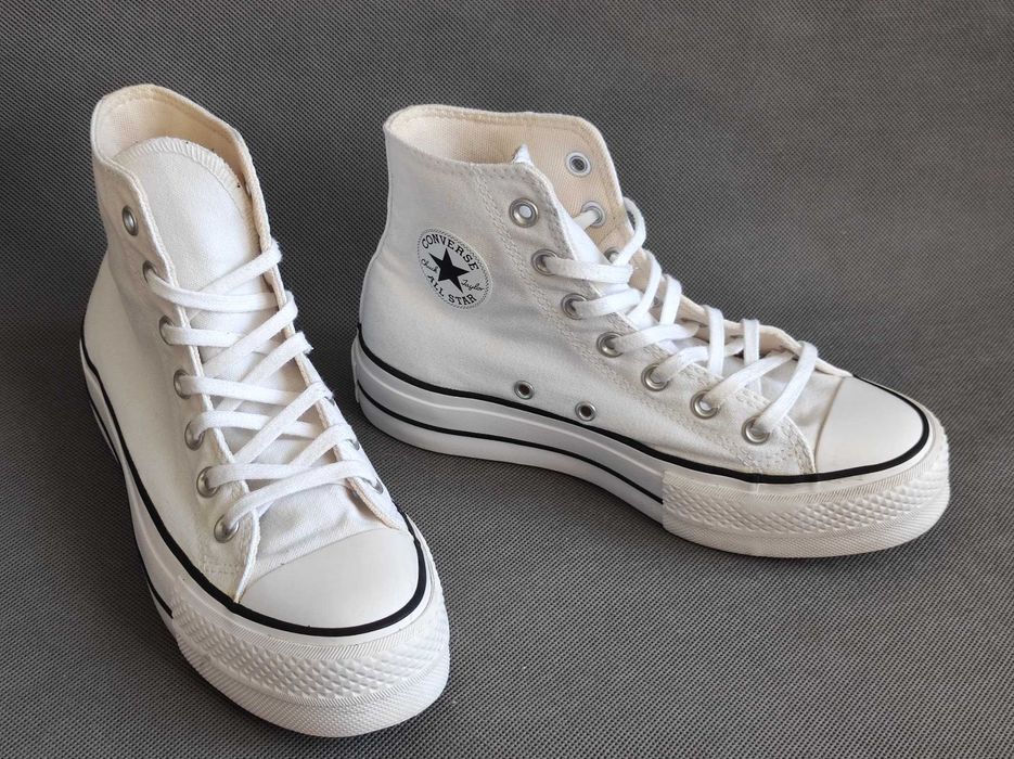 - Converse All Star - Trampki na platformie r. 36,5