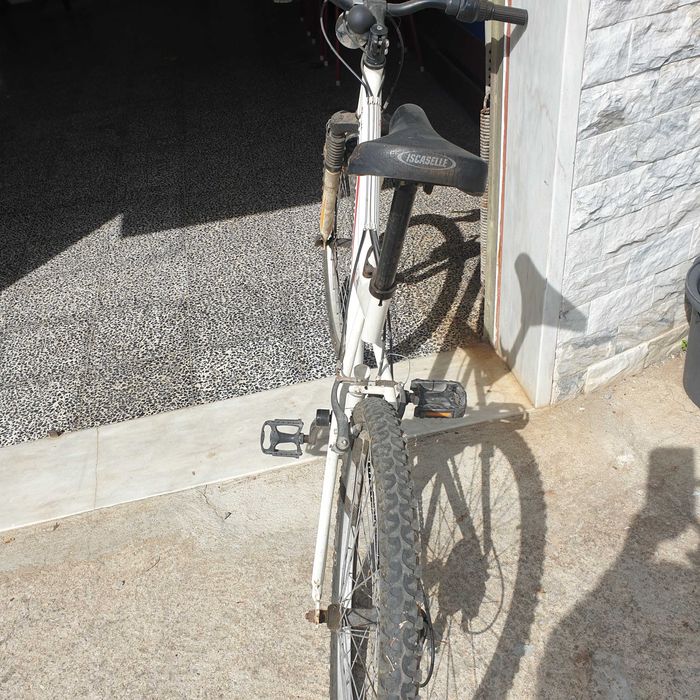 Bicicleta em bom estado