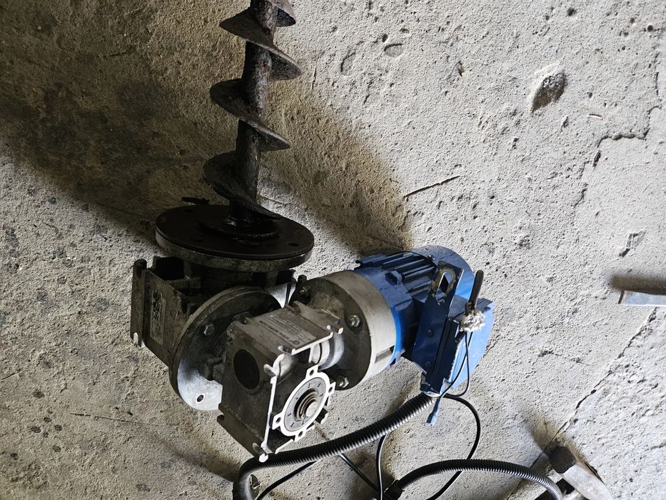 Motoreduktor sk1si50 przekładnia wraz z silnikiem 0,9 kw
