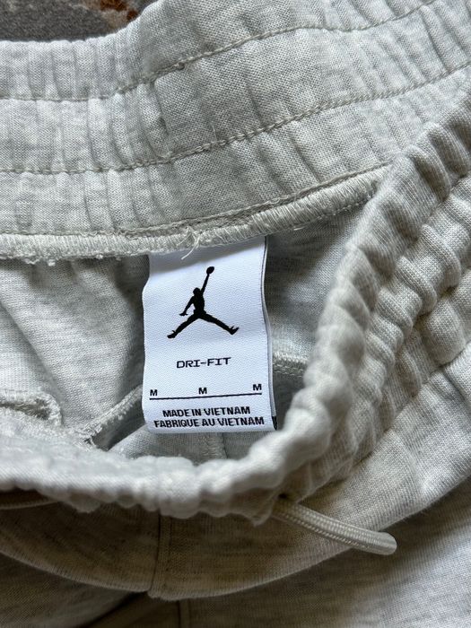 Штани Jordan розмір М