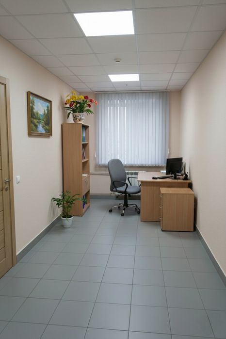 Оренда під медицину та косметологію в центрі міста.