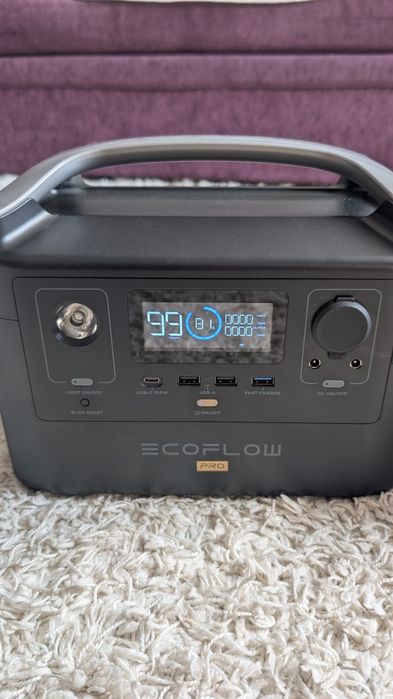 Ecoflow river pro, 720 Wh,  600-120 wt