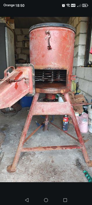 Śrutownik bąk z silnikiem 7.5 kw