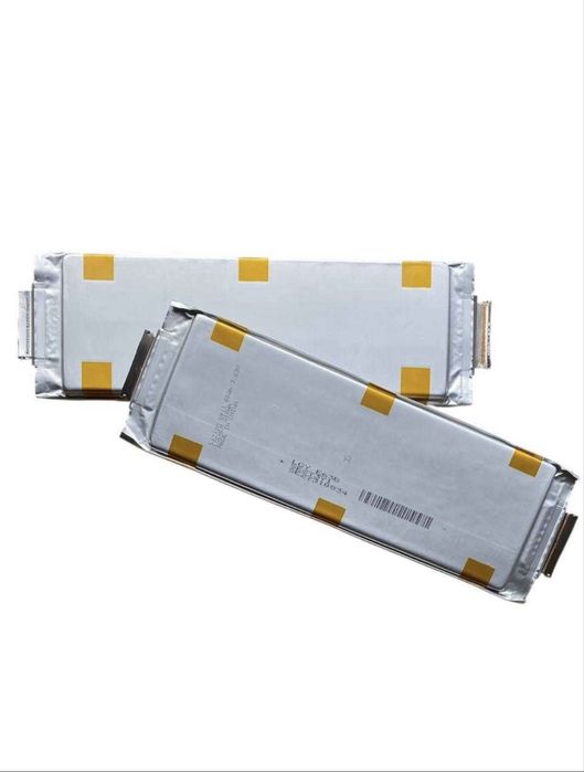 Пакети Комірки Ячейки Li-ion Пакети LGY E63B