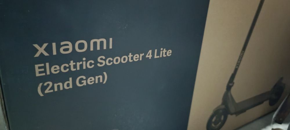 Самокат Xiaomi electric scooter 4 lite gen2