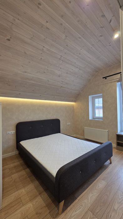 Затишний сучасний будинок