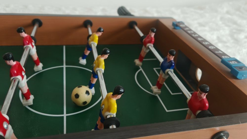 Stół minipiłkarzyki