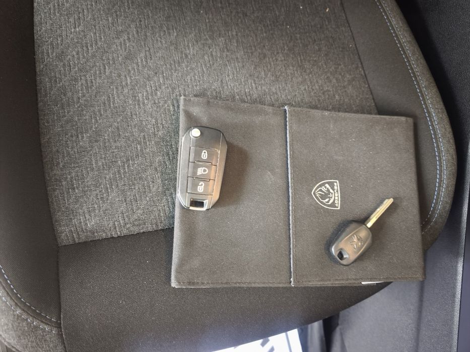 Peugeot E-Rifter Пежо Електро