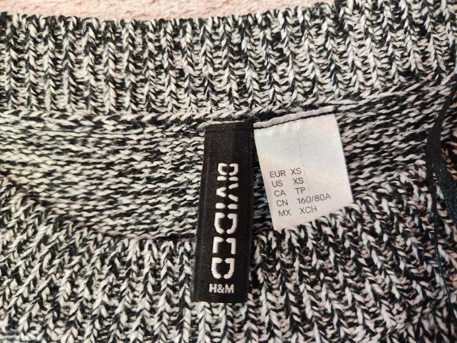 Elegancki cieply sweterek H&M rozm. XS