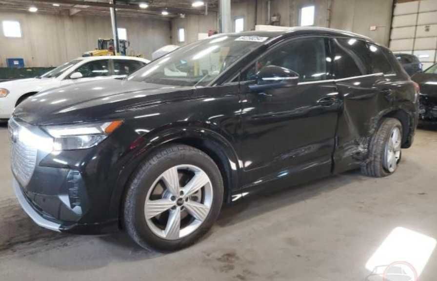 Бампер Audi Q4 E-Tron деталь ауді ку4 е трон запчасти