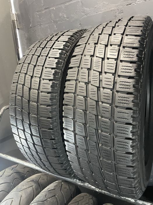 2шт 225/65 R16c Toyo H09