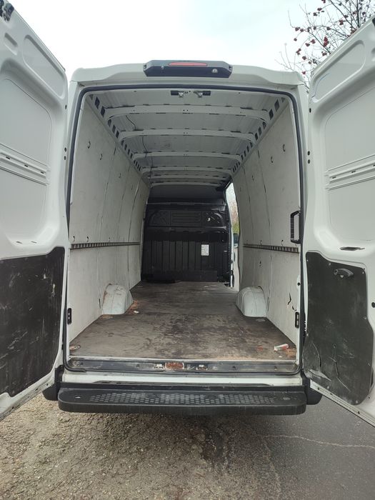 Iveco daily 35c14 2022 rok niski przebieg