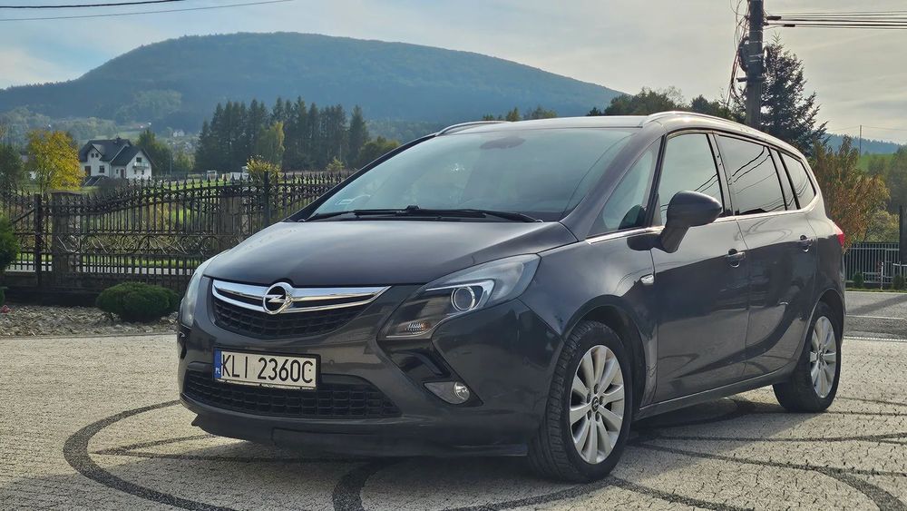 Opel Zafira Opel Zafira Tourer