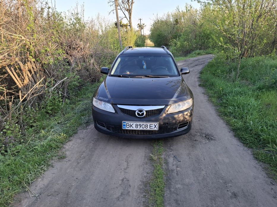 Мазда 6 2004 року