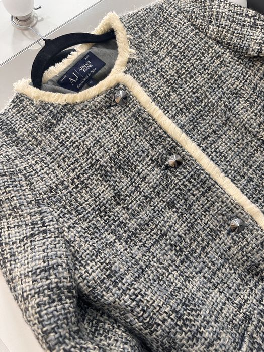 Піджак Armani майже новий