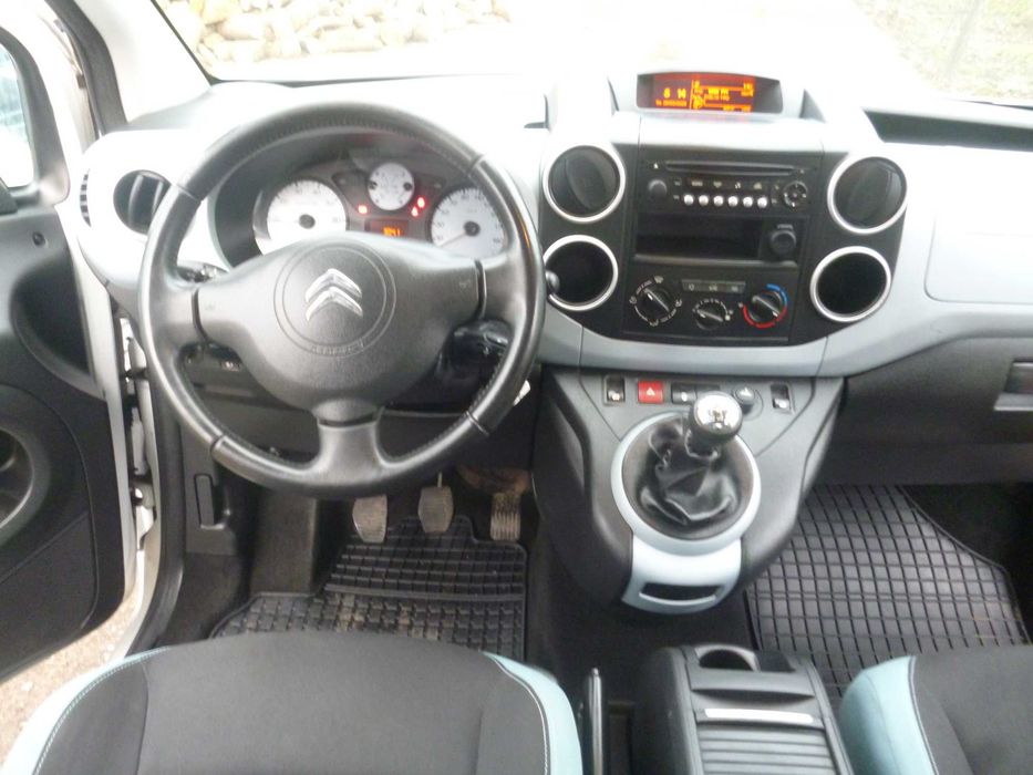 Citroen Berlingo 1.6HDI Multispace led 2015rok