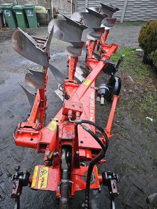Pług Kuhn Huard Master 100 4 skibowy obrotowy 3+1 hydraulika