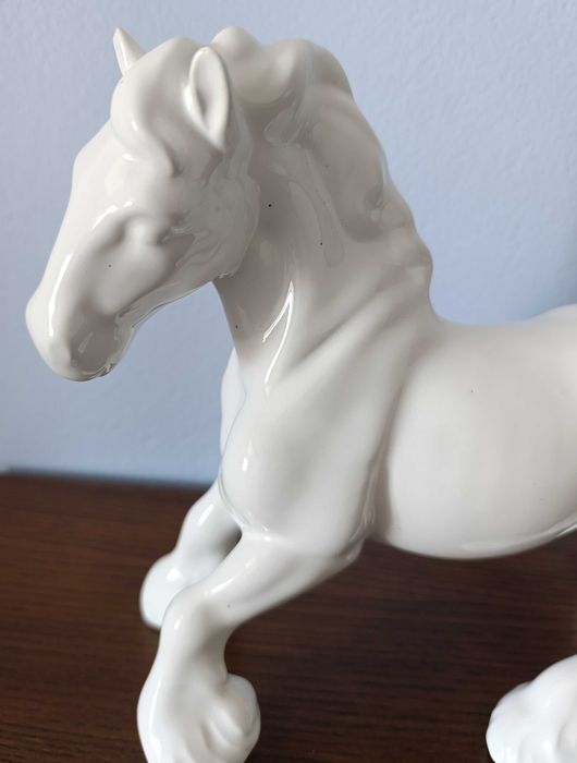 Cavalo em Cerâmica