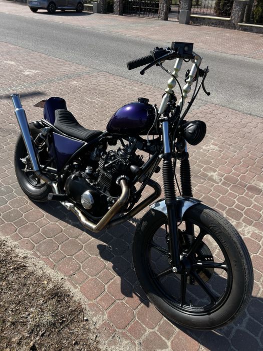 Kawasaki KZ440 Custom Japan Bobber 1982” na A2