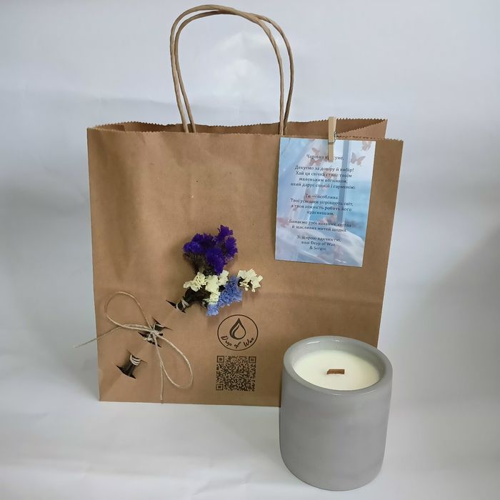 Соева свічка в бетонному кашпо