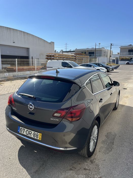Opel Astra 1.6 110cv Diesel — photo 4