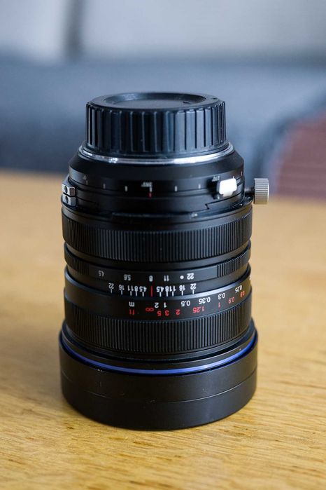 Venus Optics Laowa 15mm 4.5 Zero-D Shift dla Nikon F / faktura
