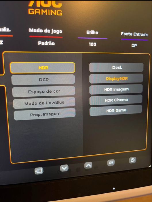 Computador gaming com monitor