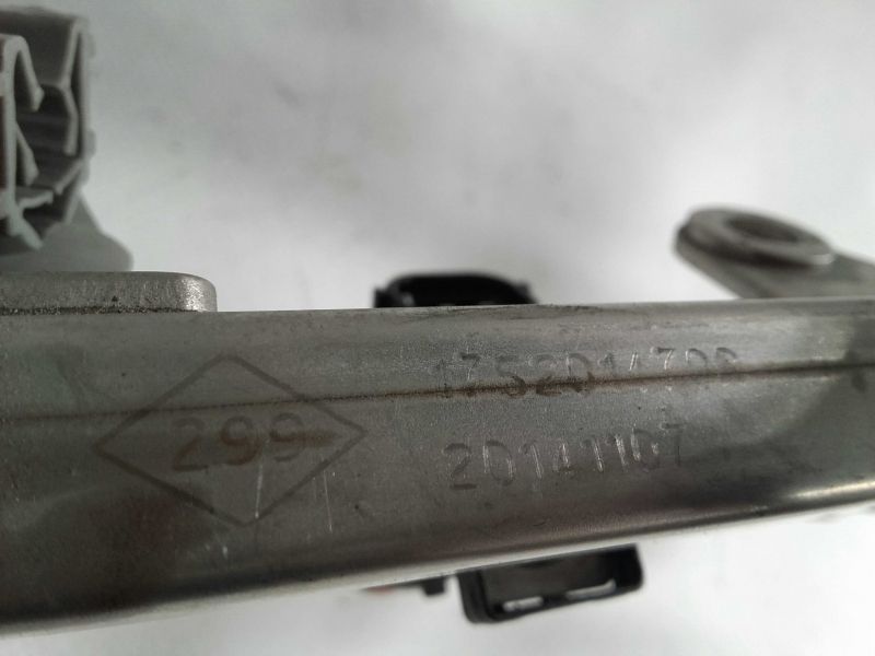 Rampa de injeção DACIA Sandero II (5S_)