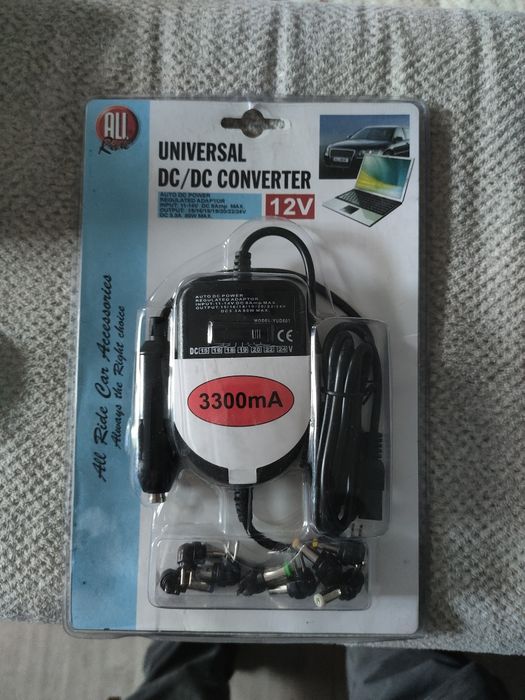 Uniwersalna ładowarka do laptopa 12V max 80W