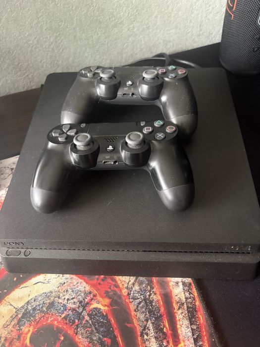 Konsola ps4 używana