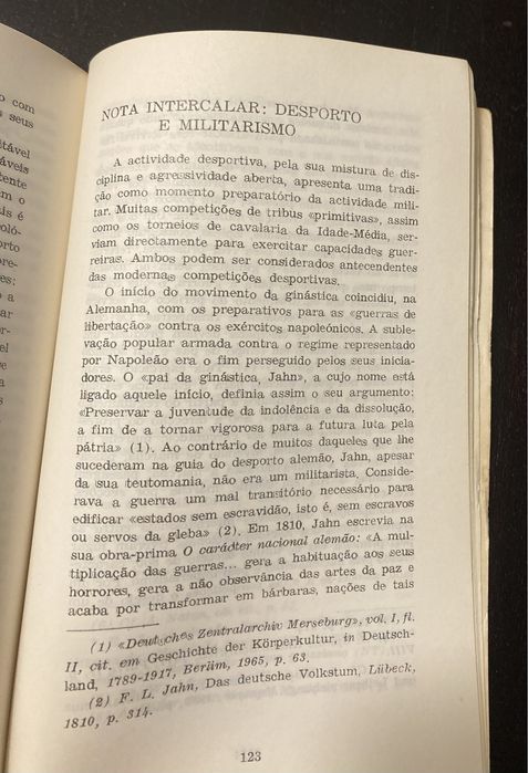 Livro O Futebol Como Ideologia, de Gerhard Vinnai (Anos 70)