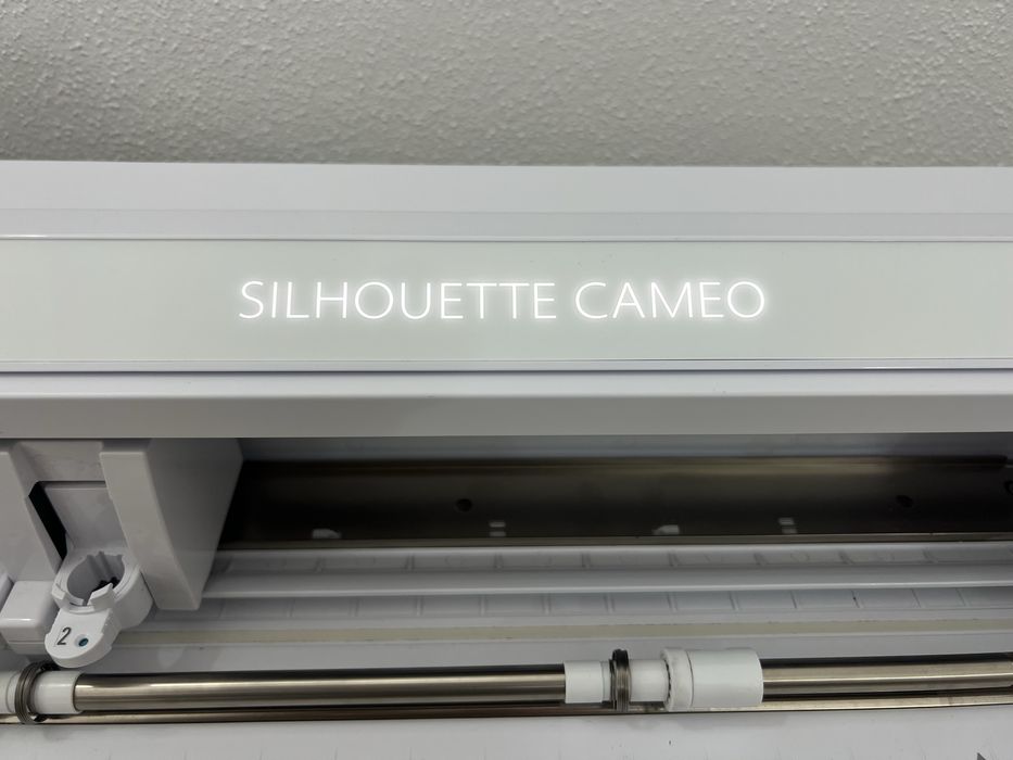 Silhouette Cameo 4 c/caixa original