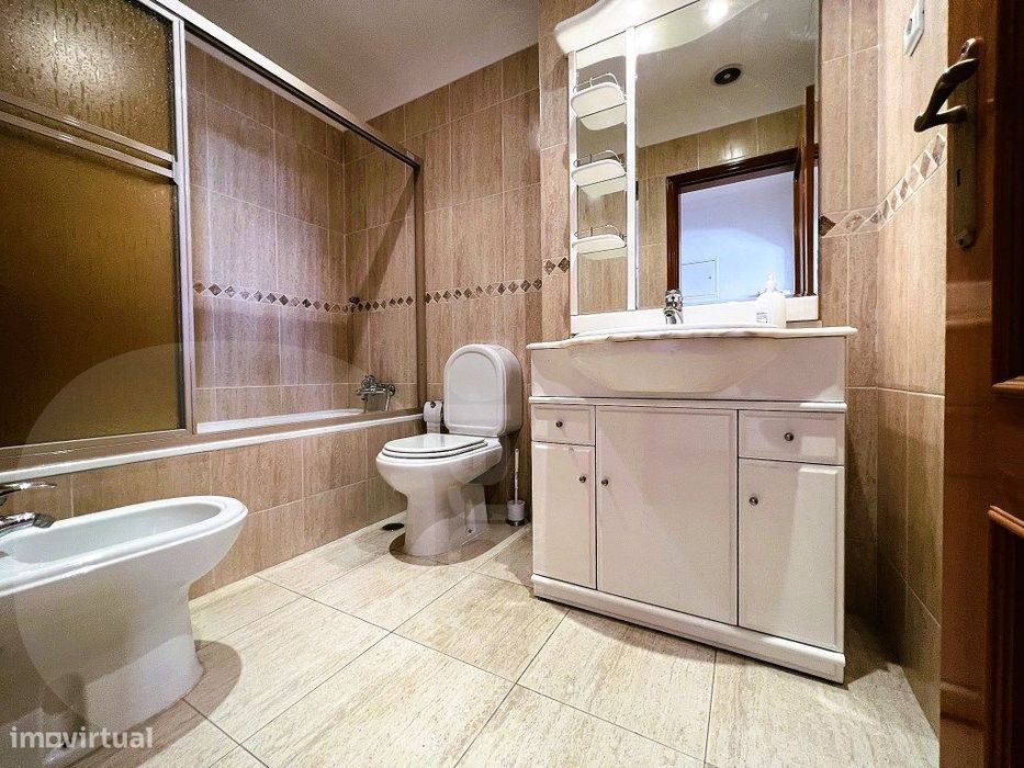 Apartamento T1 localizado em Corroios.