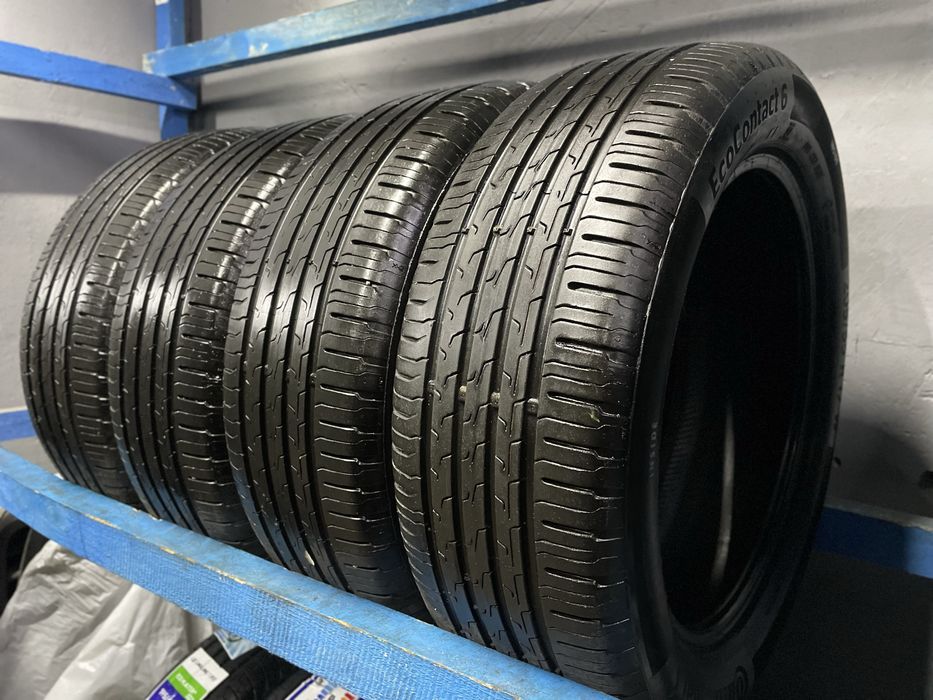 Продам комплект літніх як нові Continental 205/55 R17