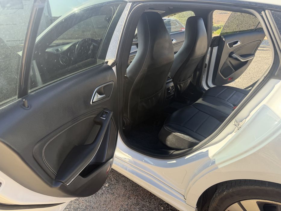 Mercedes Cla 220 como novo — photo 5