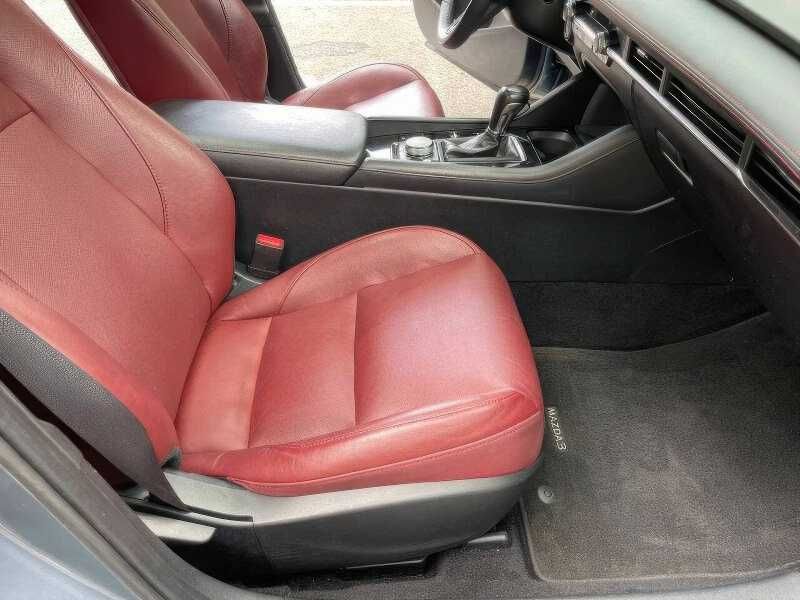 2024 Mazda Mazda3 Sedan 2.5 S Carbon Edition