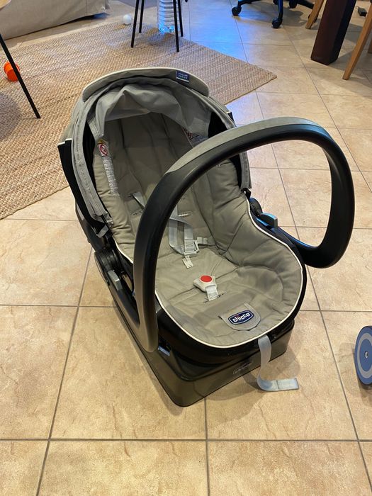 Sistema Trio da Chico - Carrinho, Ovo com plataforma isofix e alcofa