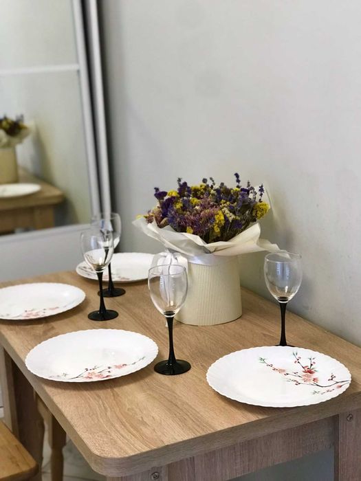 Квартира подобово, посуточно є різні варіанти. Центр.  Власник.