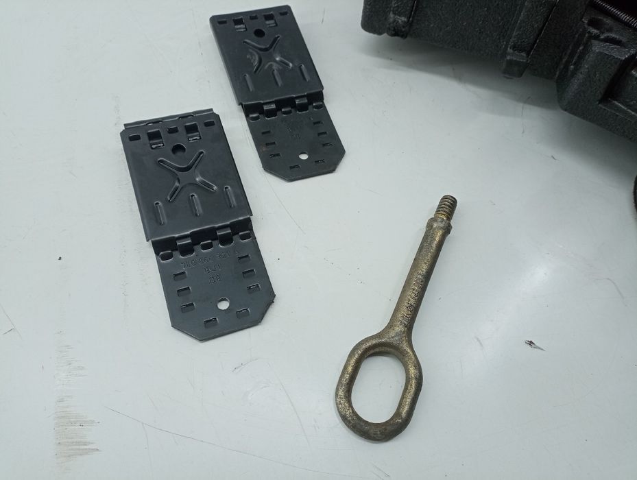 Kit de troca de pneu - VOLKSWAGEN Touareg (7LA, 7L6, 7L7) | 02 - 13
