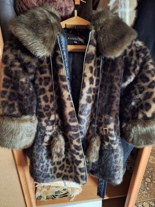 Продам дитячу шубу б/у