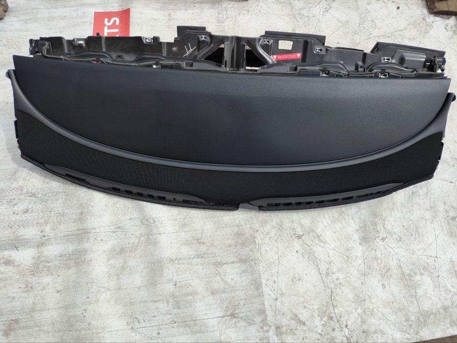 Торпедо Tesla model Y 3 панель безпека airbag