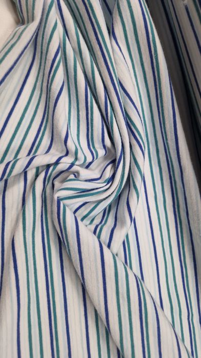 Dzianina single biała w paseczki szer.180 cm.