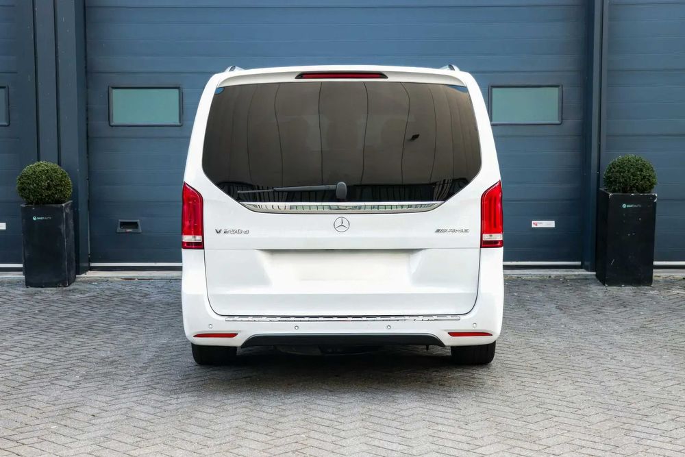 Mercedes-Benz V 250      2016