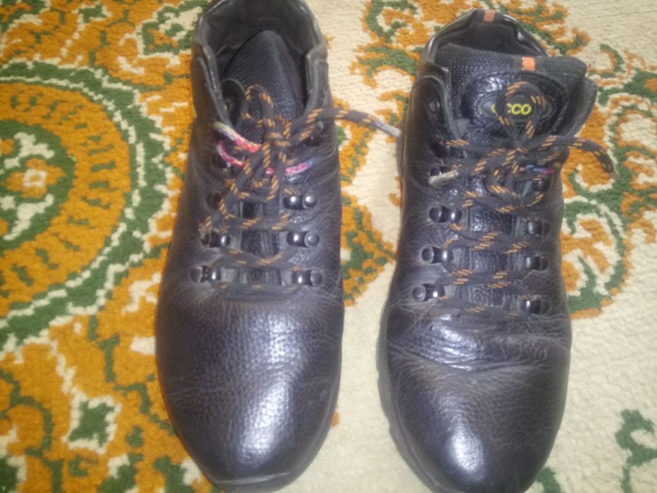 Ботинки - кроссовки. Зимние