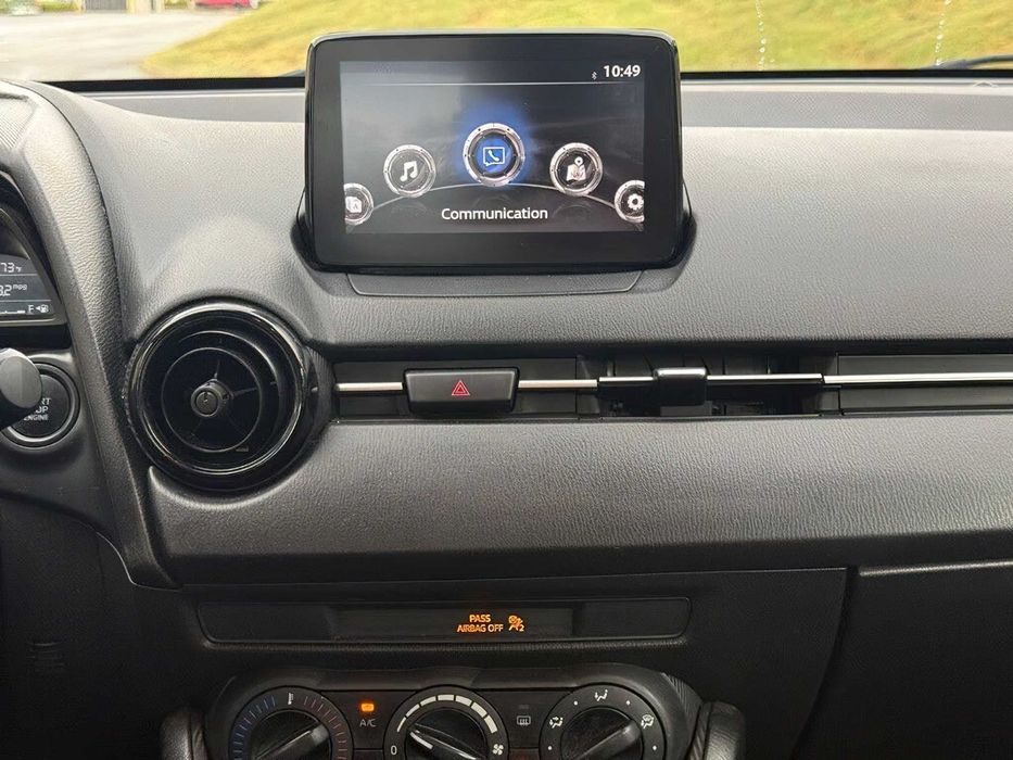 Toyota Yaris L      2019