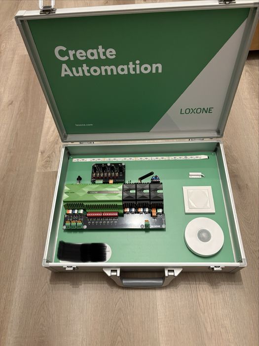 Walizka loxone pakiet startowy