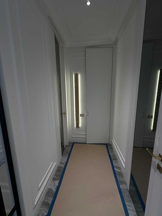 Продам 2 к квартиру на просп.Космонавтів 5330