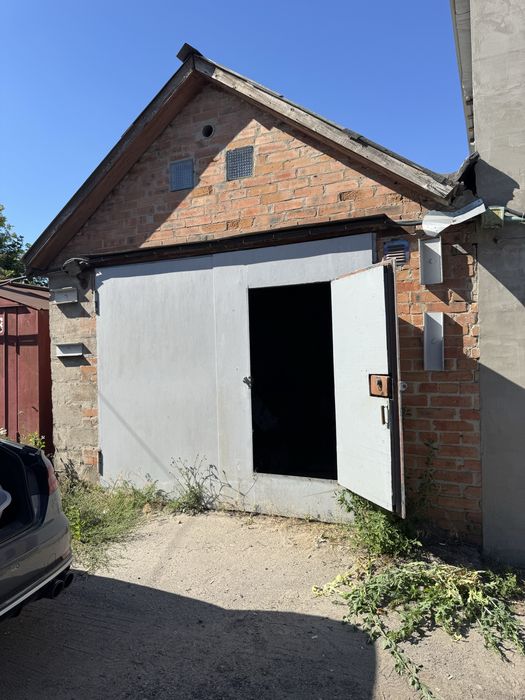 Продам гараж район Кагамлика