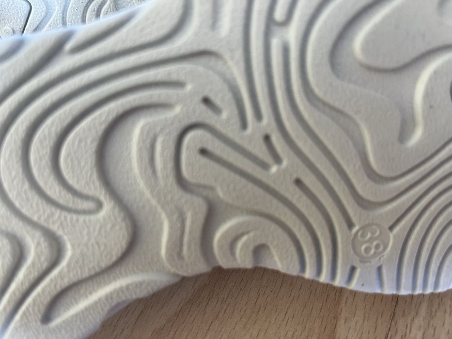 Buty laczki białe jak adidasy rozmiar 37 nowe