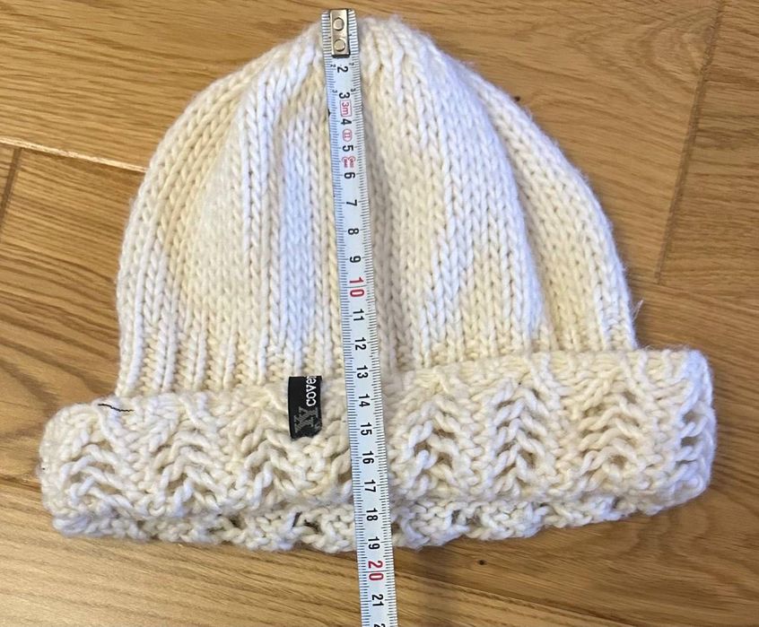 Жіноча зимова шапка YY Coveni